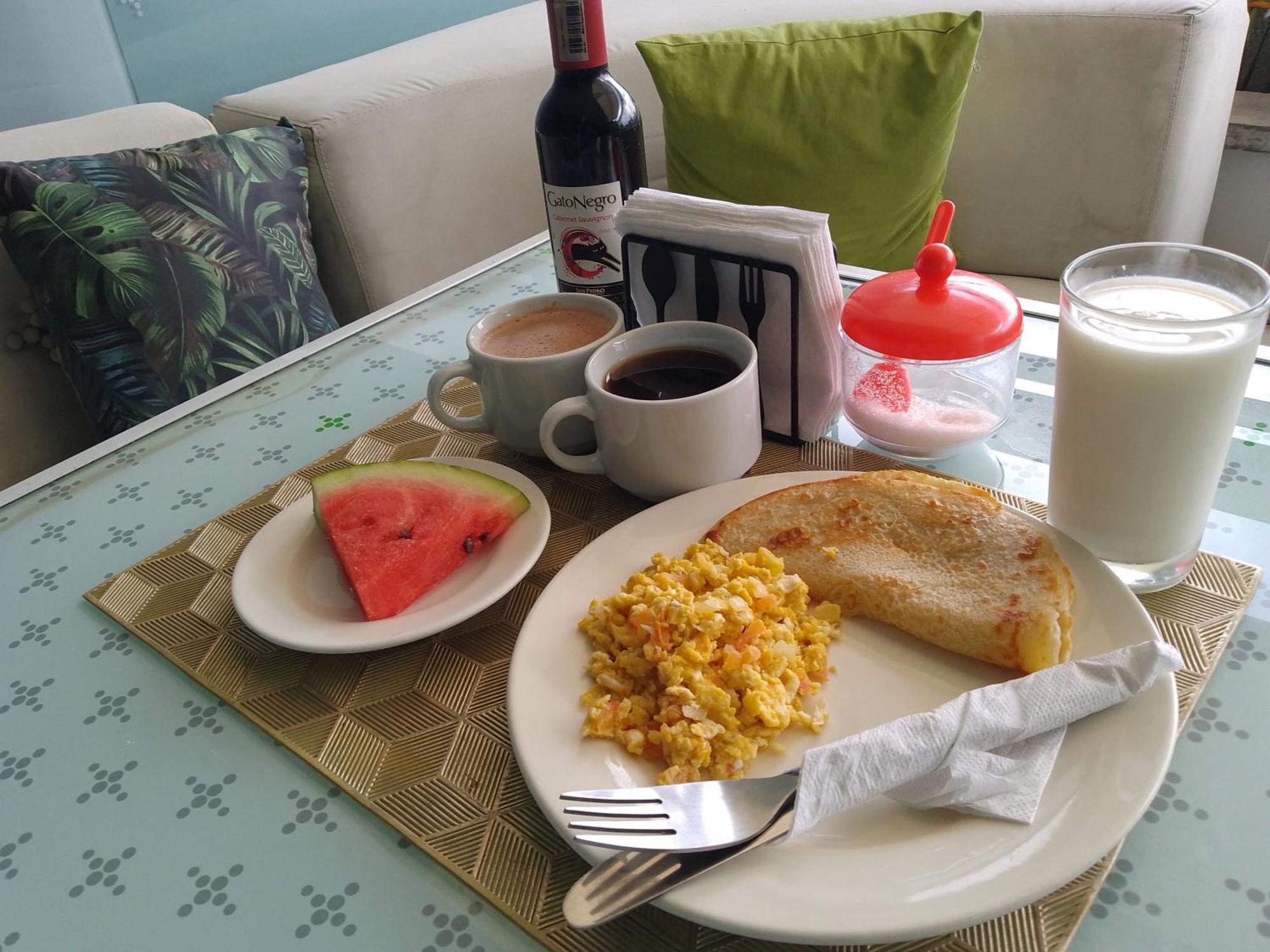 Aw Hotel Luxor Versalles Cali Εξωτερικό φωτογραφία